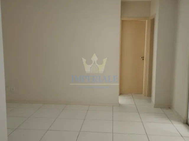 Apartamento 2 quartos e 1 banheiro, à venda, no bairro Jardim carvalho em Ponta Grossa