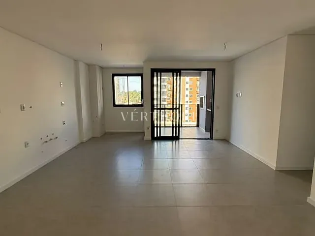 Apartamento 3 quartos e 2 banheiros, à venda, no bairro Terra Bonita em Londrina