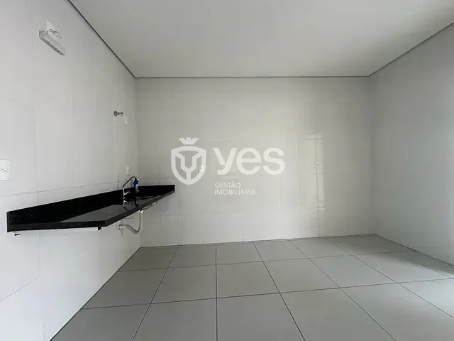 Apartamento 2 quartos e 2 banheiros, à venda, no bairro São Geraldo em Araxá