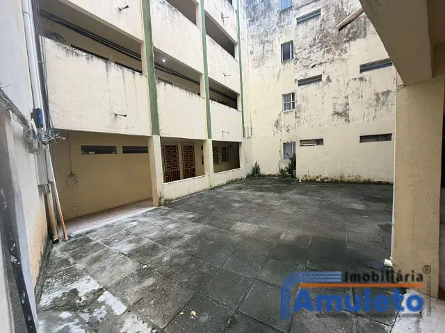 Apartamento 2 quartos e 1 banheiro, para alugar, no bairro Boa Viagem em Recife