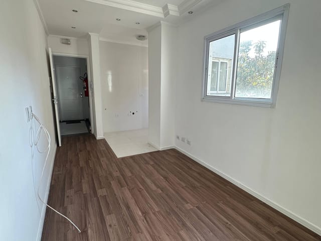 Apartamento 2 quartos e 1 banheiro, à venda, no bairro Parque das Nações em Santo André