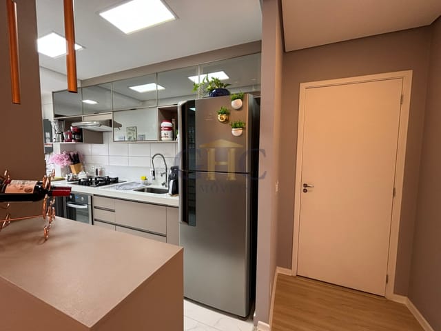 Apartamento com 56m² 2 quartos e 1 banheiro, à venda, no bairro Jardim São Carlos em Sorocaba