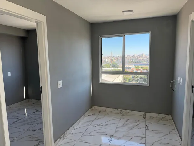Apartamento com 36m² 2 quartos e 1 banheiro, para alugar, no bairro Vila das Bandeiras em Guarulhos