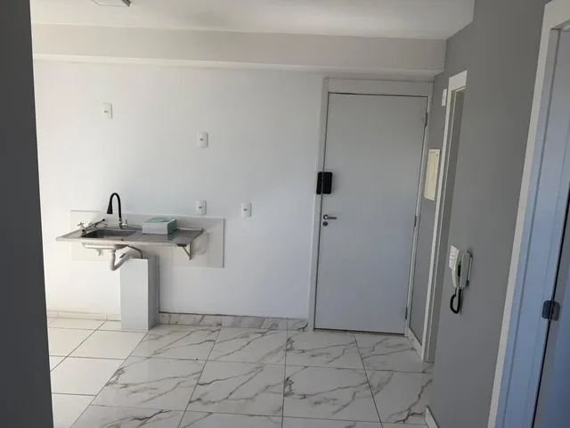 Apartamento com 36m² 2 quartos e 1 banheiro, para alugar, no bairro Vila das Bandeiras em Guarulhos