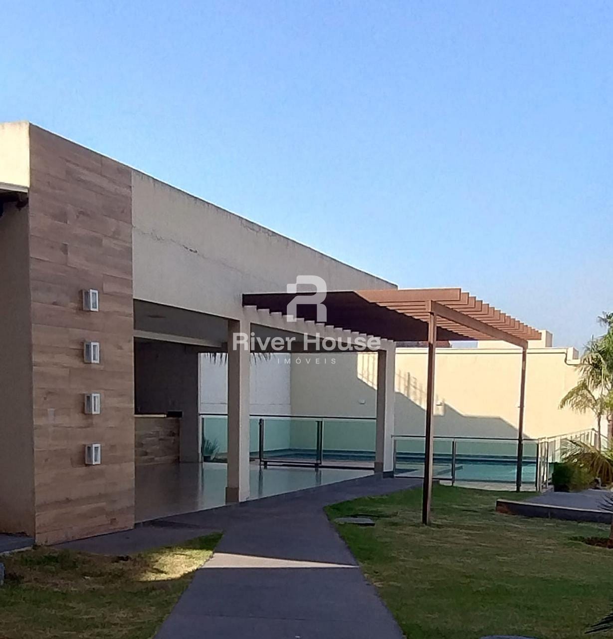 Apartamento à venda com 3 quartos, 72m² - Foto 1