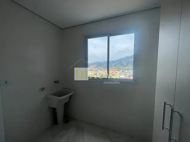 Apartamento 2 quartos e 1 banheiro, à venda, no bairro Indaiá em Caraguatatuba