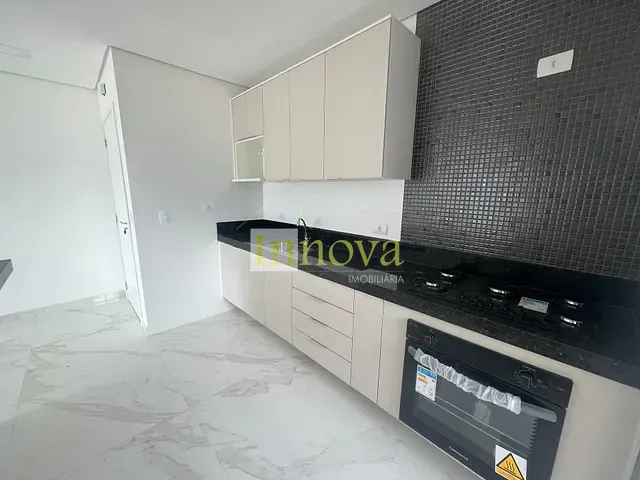 Apartamento 2 quartos e 1 banheiro, à venda, no bairro Indaiá em Caraguatatuba