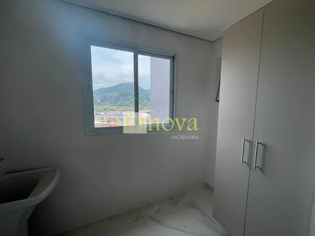 Apartamento 2 quartos e 1 banheiro, à venda, no bairro Indaiá em Caraguatatuba