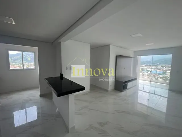 Apartamento 2 quartos e 1 banheiro, à venda, no bairro Indaiá em Caraguatatuba