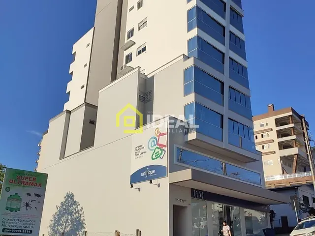 Apartamento 3 quartos e 2 banheiros, à venda, no bairro Centro em Concórdia