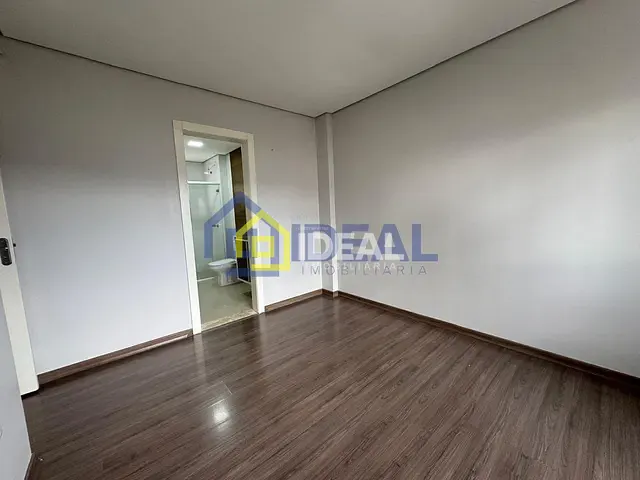 Apartamento 3 quartos e 2 banheiros, à venda, no bairro Centro em Concórdia