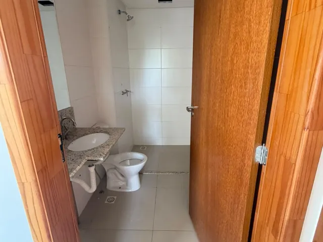 Apartamento 2 quartos e 2 banheiros, à venda ou para alugar, no bairro Jardim América em Goiânia