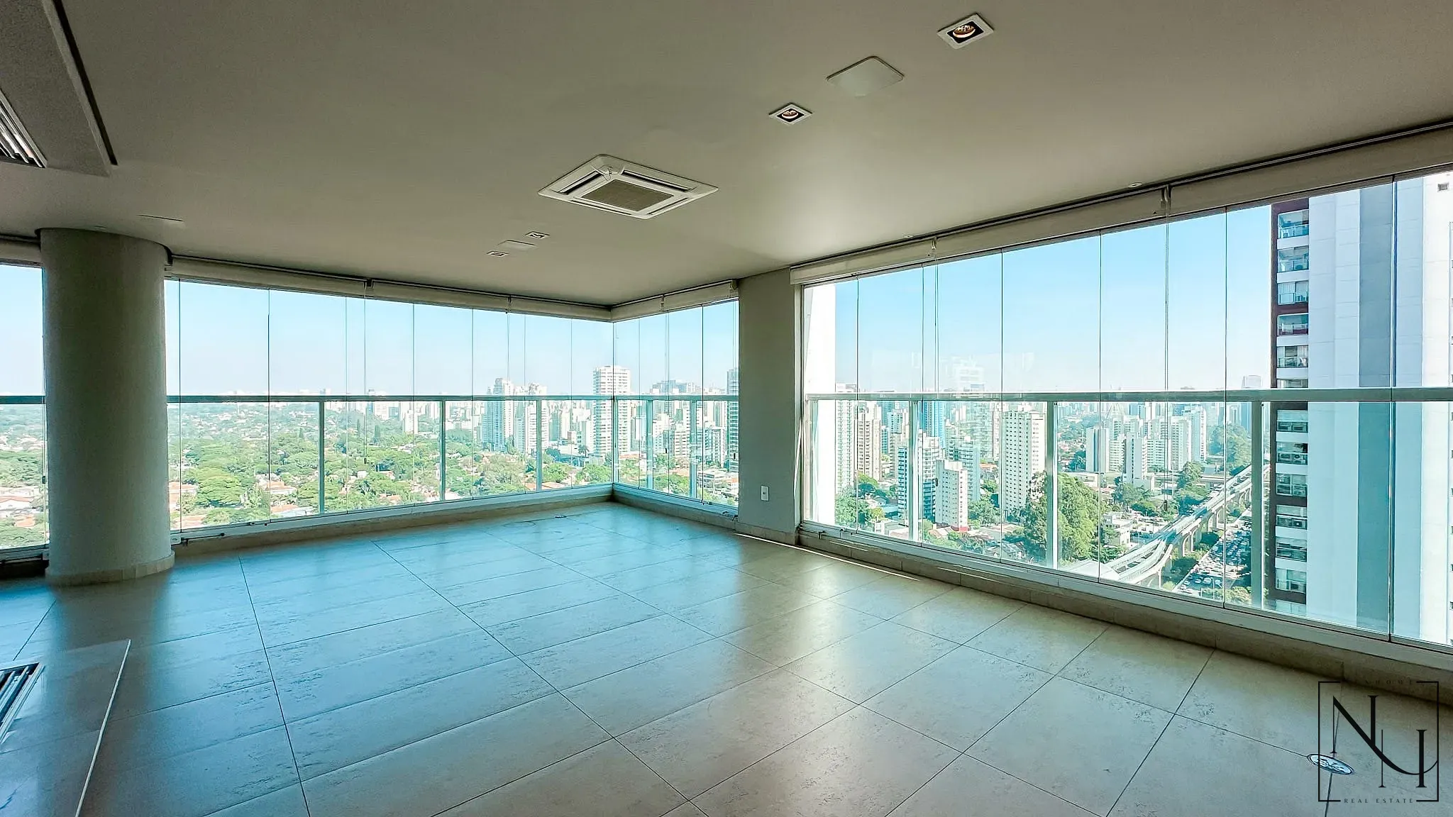 Apartamento, 3 quartos, 251 m² - Foto 11