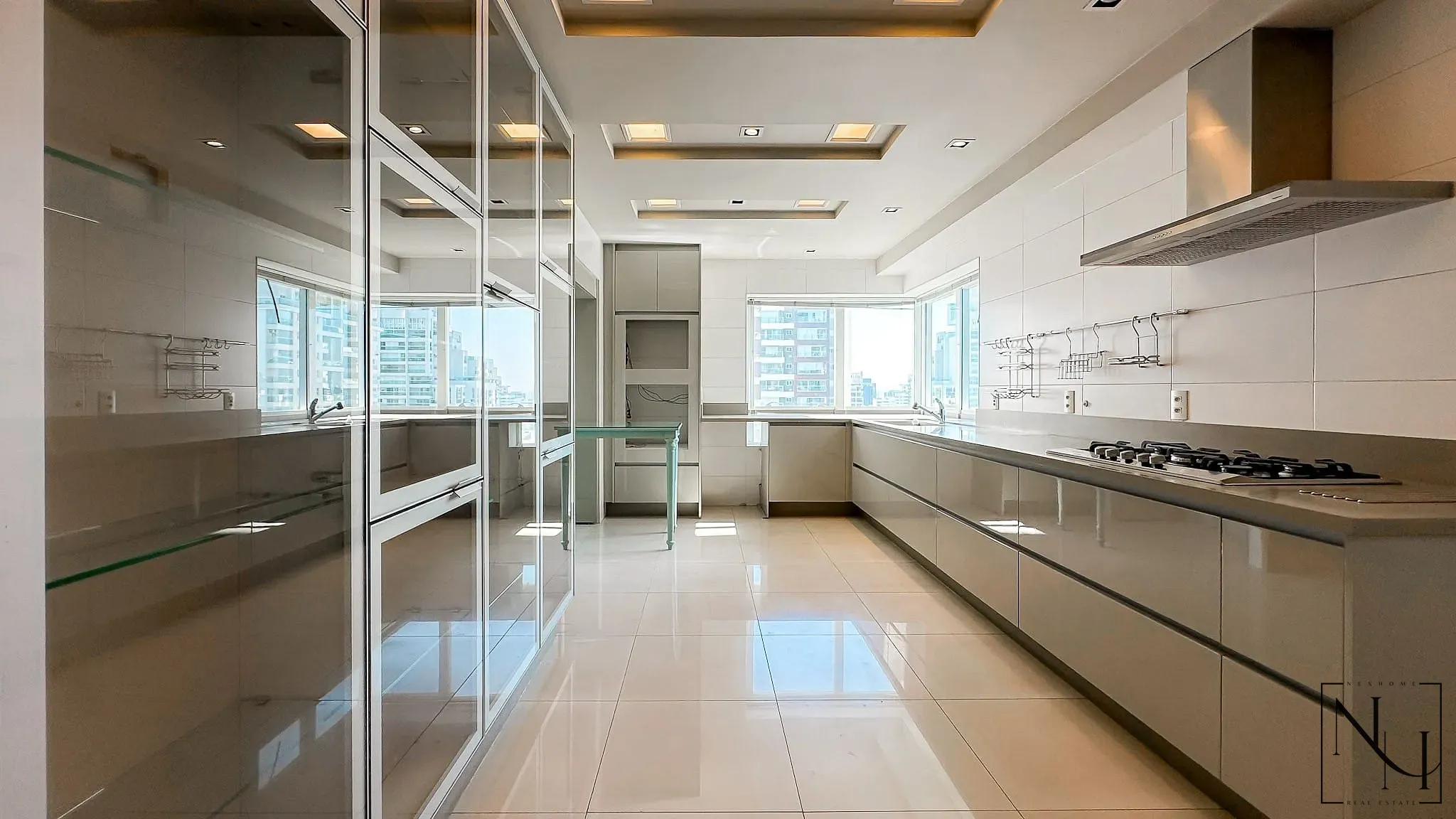 Apartamento, 3 quartos, 251 m² - Foto 16