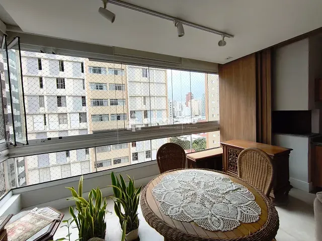Apartamento 2 quartos e 3 banheiros, para alugar, no bairro Pinheiros em São Paulo