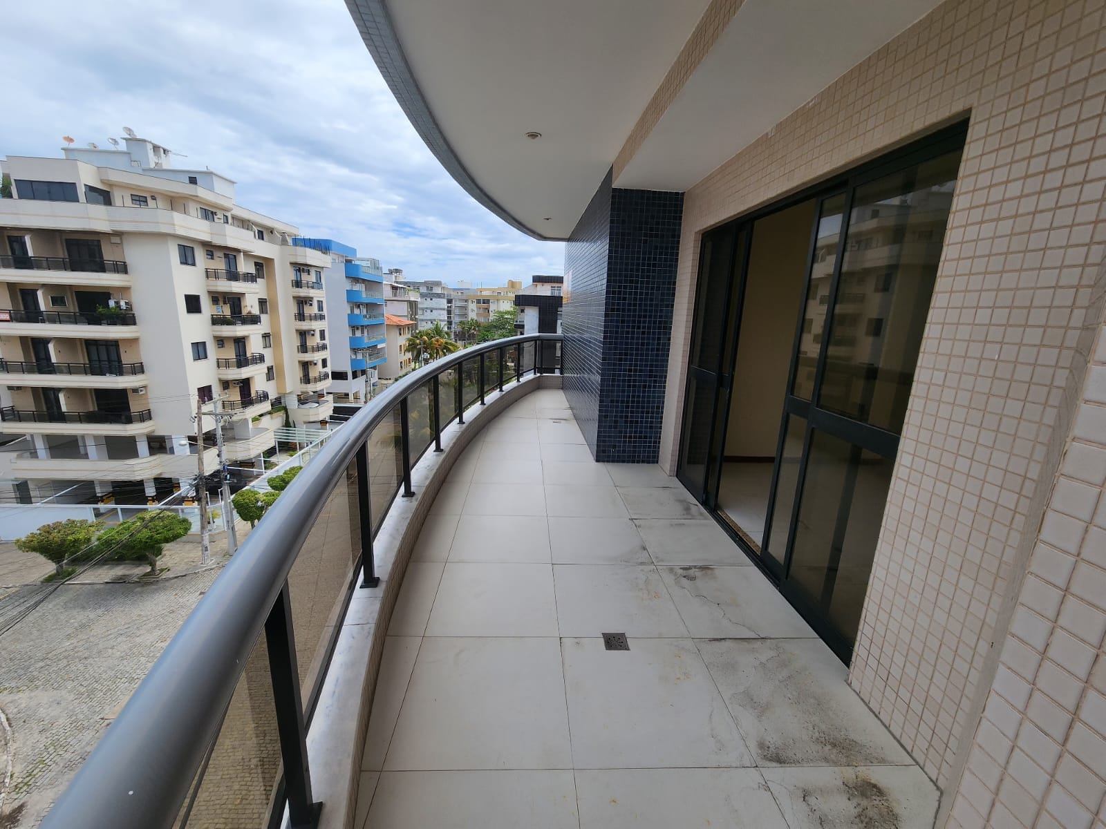 Apartamento para alugar com 3 quartos, 150m² - Foto 13