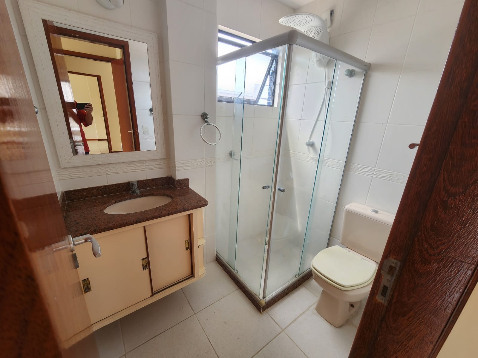 Apartamento para alugar com 3 quartos, 150m² - Foto 16