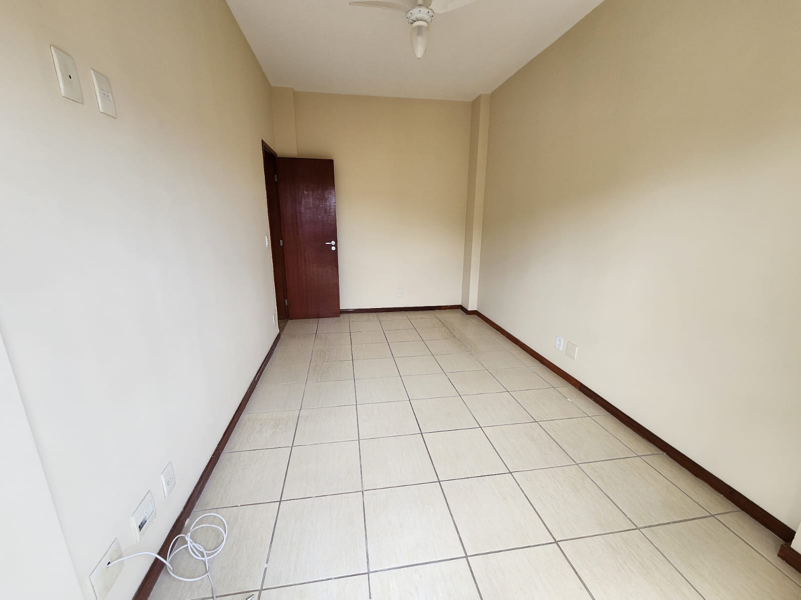 Apartamento para alugar com 3 quartos, 150m² - Foto 11
