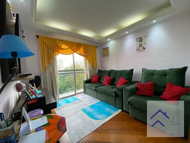 Apartamento 2 quartos e 1 banheiro, à venda, no bairro Vila Carmosina em São Paulo