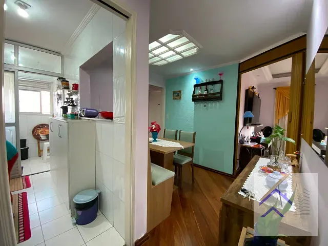 Apartamento 2 quartos e 1 banheiro, à venda, no bairro Vila Carmosina em São Paulo