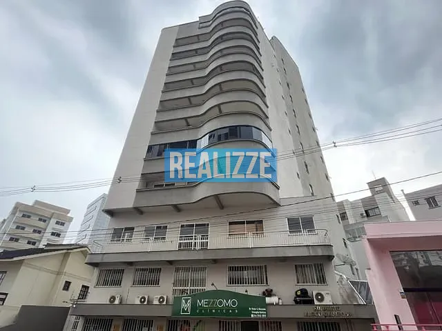 Apartamento 4 quartos e 2 banheiros, à venda, no bairro Centro em Marau
