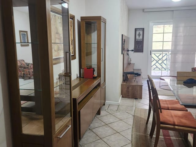 Apartamento 3 quartos e 4 banheiros, à venda, no bairro Itaipava em Petrópolis