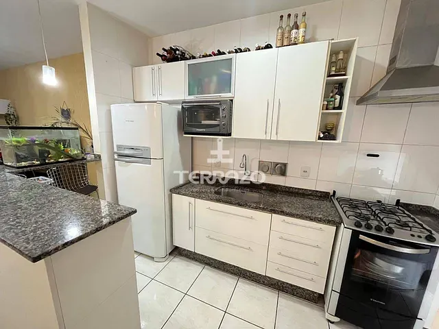 Apartamento com 60m² 2 quartos e 1 banheiro, à venda, no bairro Jardim Amália 2 em Volta Redonda
