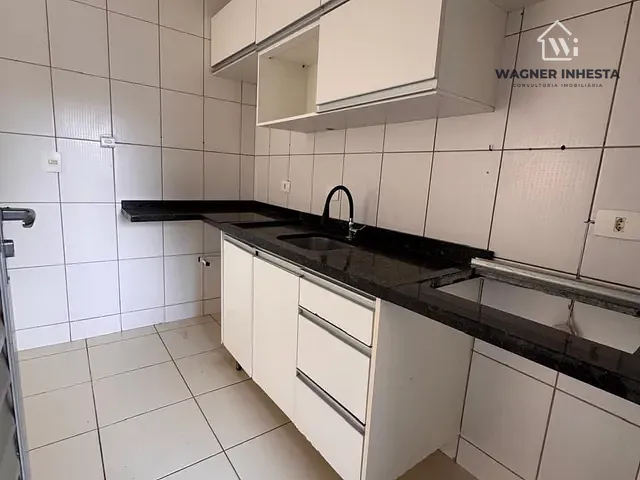 Apartamento com 68m² 3 quartos e 1 banheiro, à venda, no bairro Loteamento Sumaré em Maringá