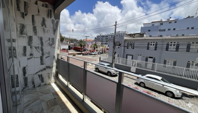 Apartamento 3 quartos e 2 banheiros, à venda, no bairro Centro em Cabo Frio