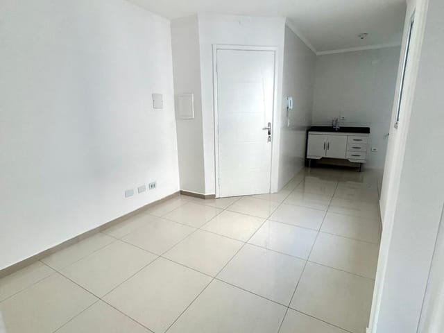 Apartamento 2 quartos e 1 banheiro, à venda, no bairro Parque das Nações em Santo André