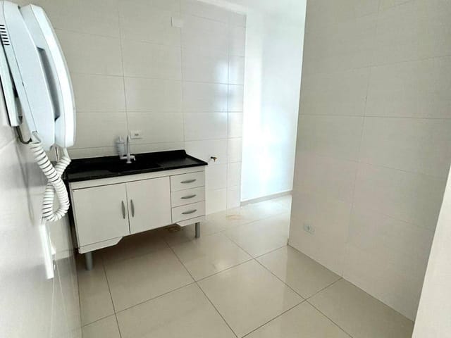 Apartamento 2 quartos e 1 banheiro, à venda, no bairro Parque das Nações em Santo André
