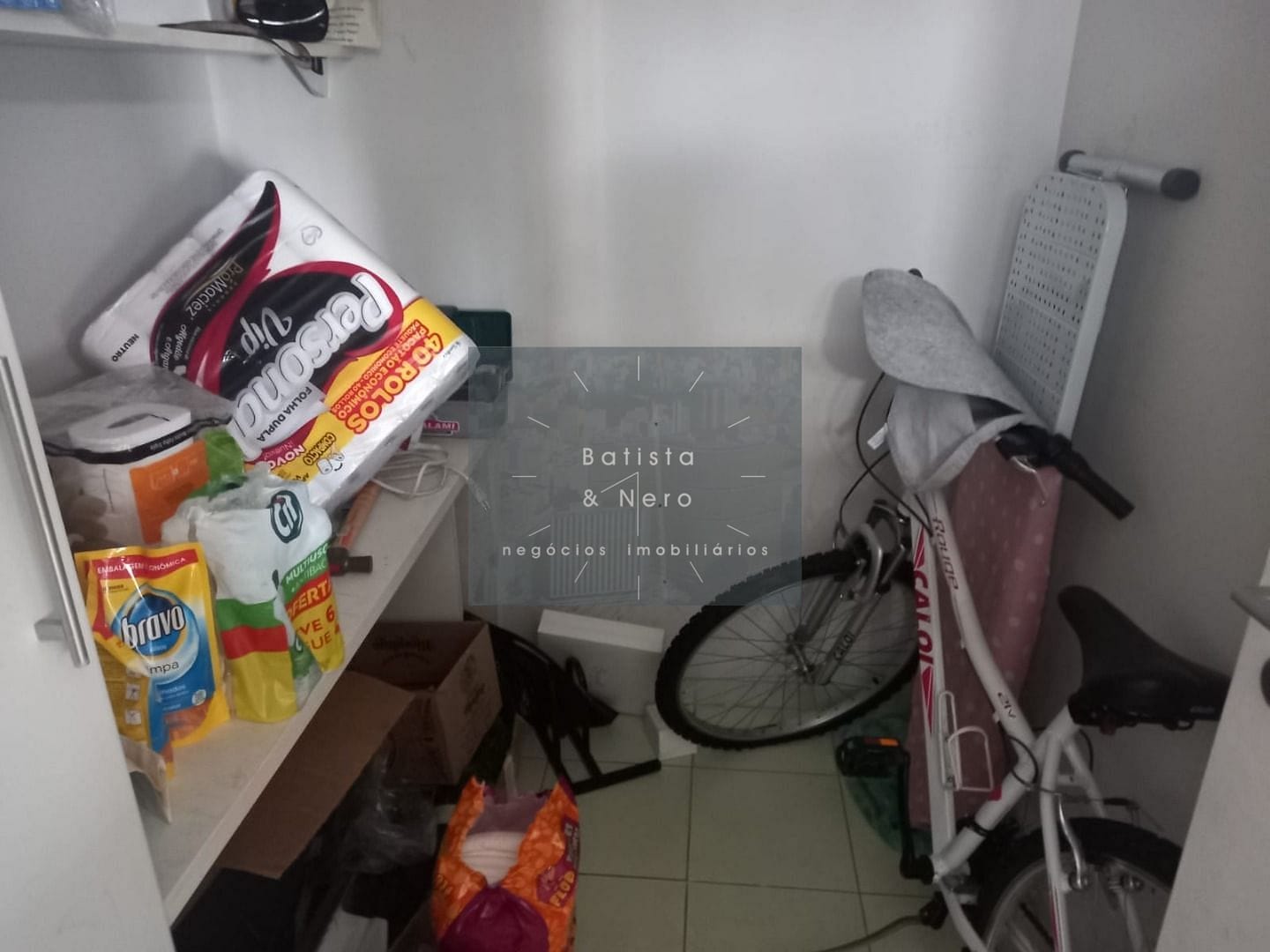 Apartamento à venda com 3 quartos, 114m² - Foto 3
