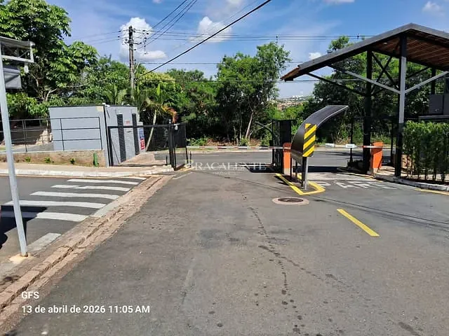 Apartamento 2 quartos e 1 banheiro, à venda, no bairro Parque das Colinas em Valinhos