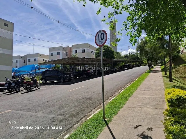 Apartamento 2 quartos e 1 banheiro, à venda, no bairro Parque das Colinas em Valinhos