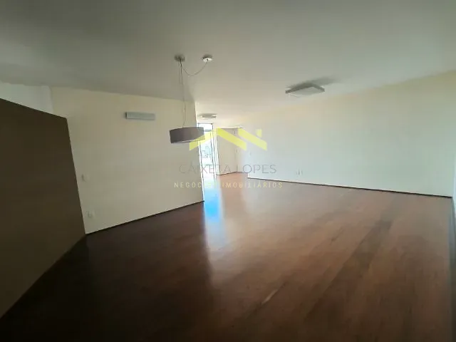 Apartamento com 300m² 3 quartos e 1 banheiro, à venda ou para alugar, no bairro Centro em Santo André