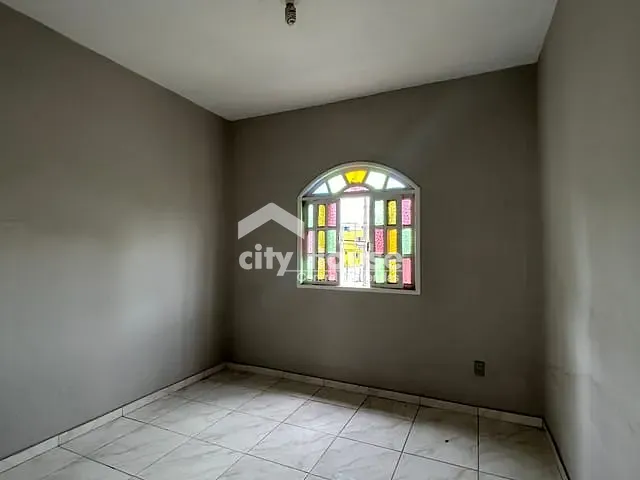 Apartamento 2 quartos e 2 banheiros, à venda, no bairro Cristóvão Colombo em Vila Velha