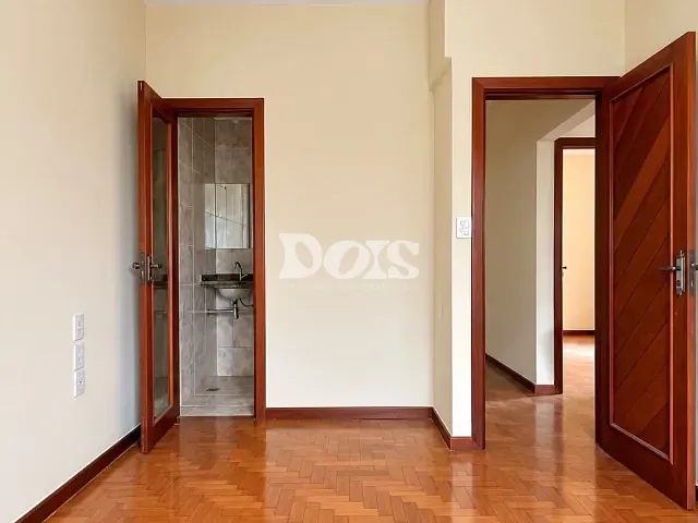 Apartamento 3 quartos e 2 banheiros, à venda, no bairro Santa Lúcia em Vitória
