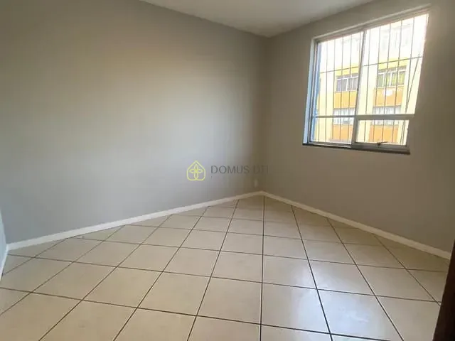 Apartamento com 68m² 2 quartos e 1 banheiro, à venda, no bairro São Geraldo em Volta Redonda