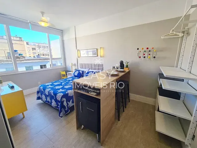 Apartamento com 20m² 1 quarto e 1 banheiro, para alugar, no bairro Copacabana em Rio de Janeiro