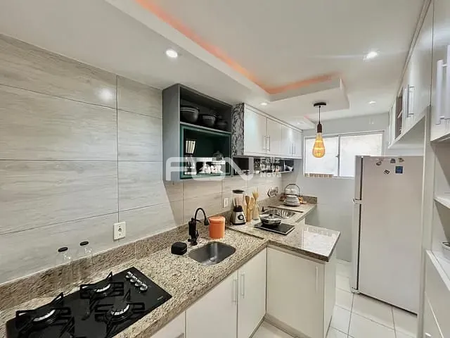 Apartamento 2 quartos e 1 banheiro, para alugar, no bairro Alto da Cruz em Camaçari