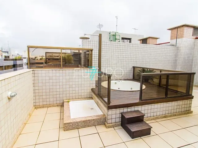 Apartamento 2 quartos e 2 banheiros, à venda, no bairro Asa Norte em Brasília