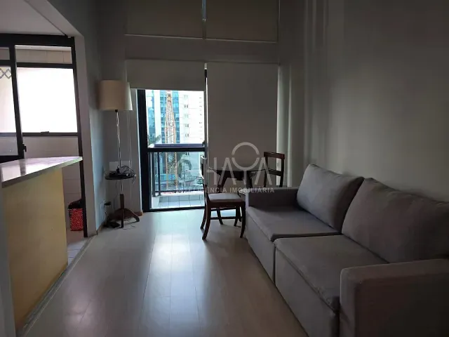 Apartamento 1 quarto e 2 banheiros, à venda, no bairro Moema em São Paulo