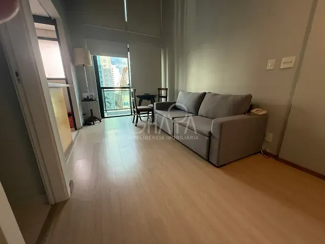 Apartamento 1 quarto e 2 banheiros, à venda, no bairro Moema em São Paulo