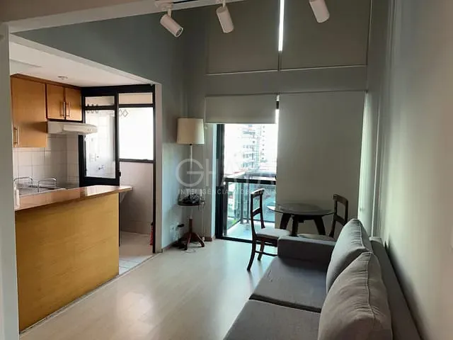 Apartamento 1 quarto e 2 banheiros, à venda, no bairro Moema em São Paulo