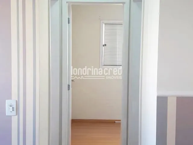 Apartamento com 70m² 2 quartos e 1 banheiro, à venda, no bairro Ouro Verde em Londrina