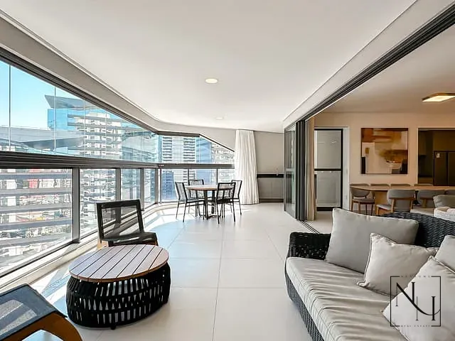 Apartamento 3 quartos e 5 banheiros, à venda, no bairro Chácara Santo Antônio (Zona Sul) em São Paulo