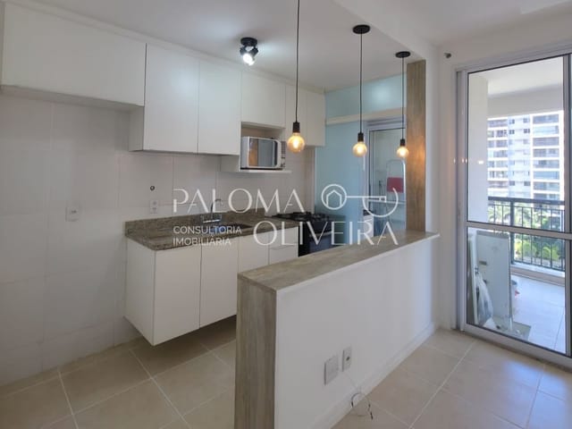 Apartamento 2 quartos e 2 banheiros, para alugar, no bairro Jacarepaguá em Rio de Janeiro