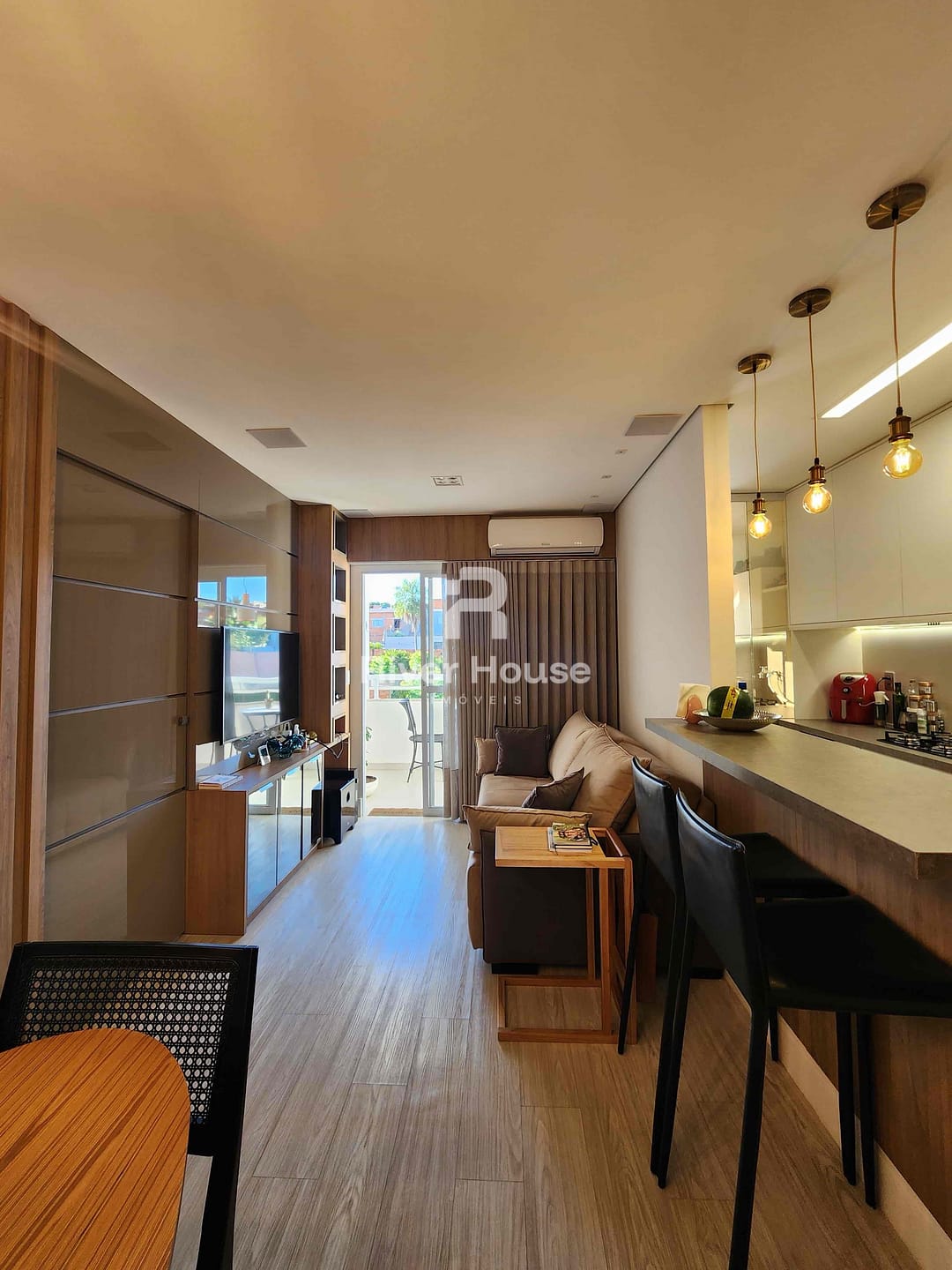 Apartamento à venda com 2 quartos, 65m² - Foto 13