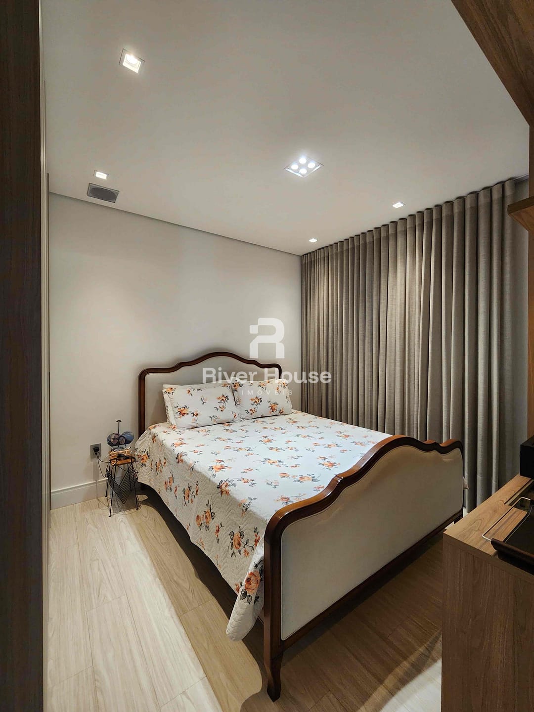 Apartamento à venda com 2 quartos, 65m² - Foto 16