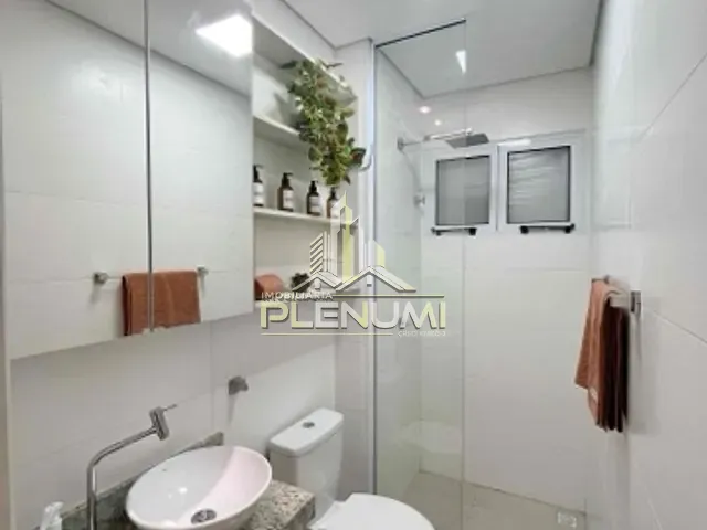 Apartamento 2 quartos e 1 banheiro, à venda, no bairro Jardim Cherveson em Rio Claro